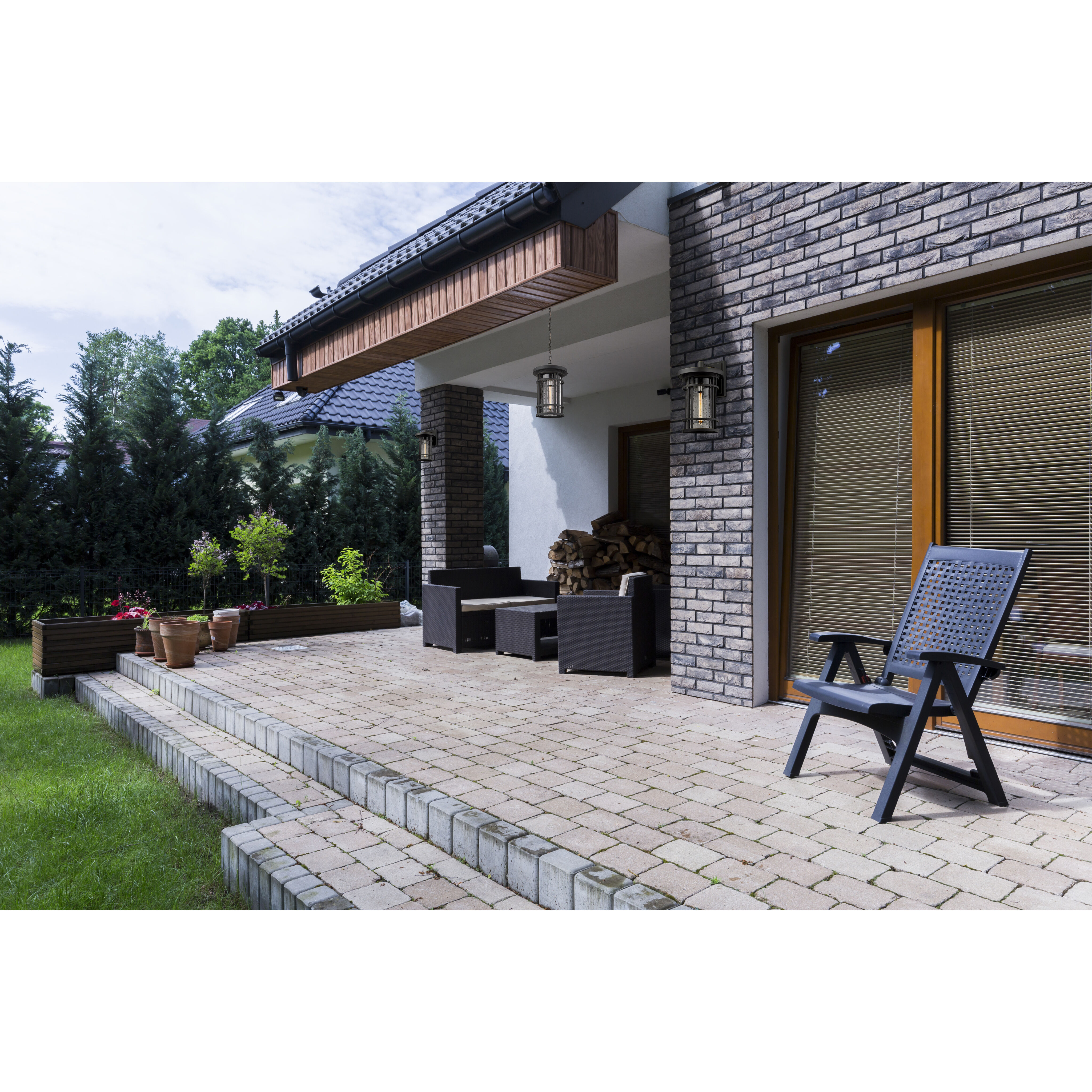 Jordan 1 Light 12 inch Oil Rubbed Bronze Outdoor Chain Mount Ceiling Fixture