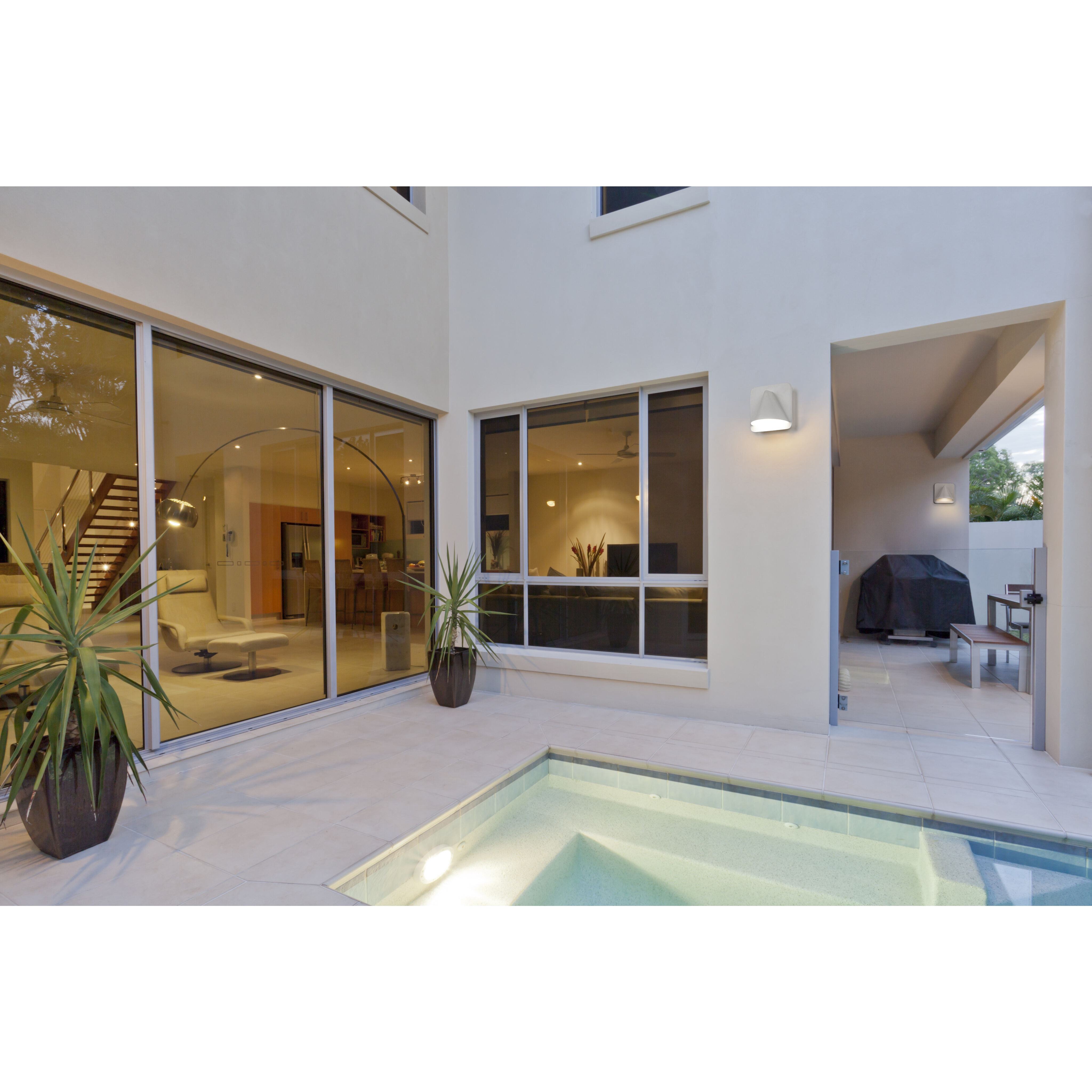 Obelisk LED 6.25 inch White Outdoor Wall Light