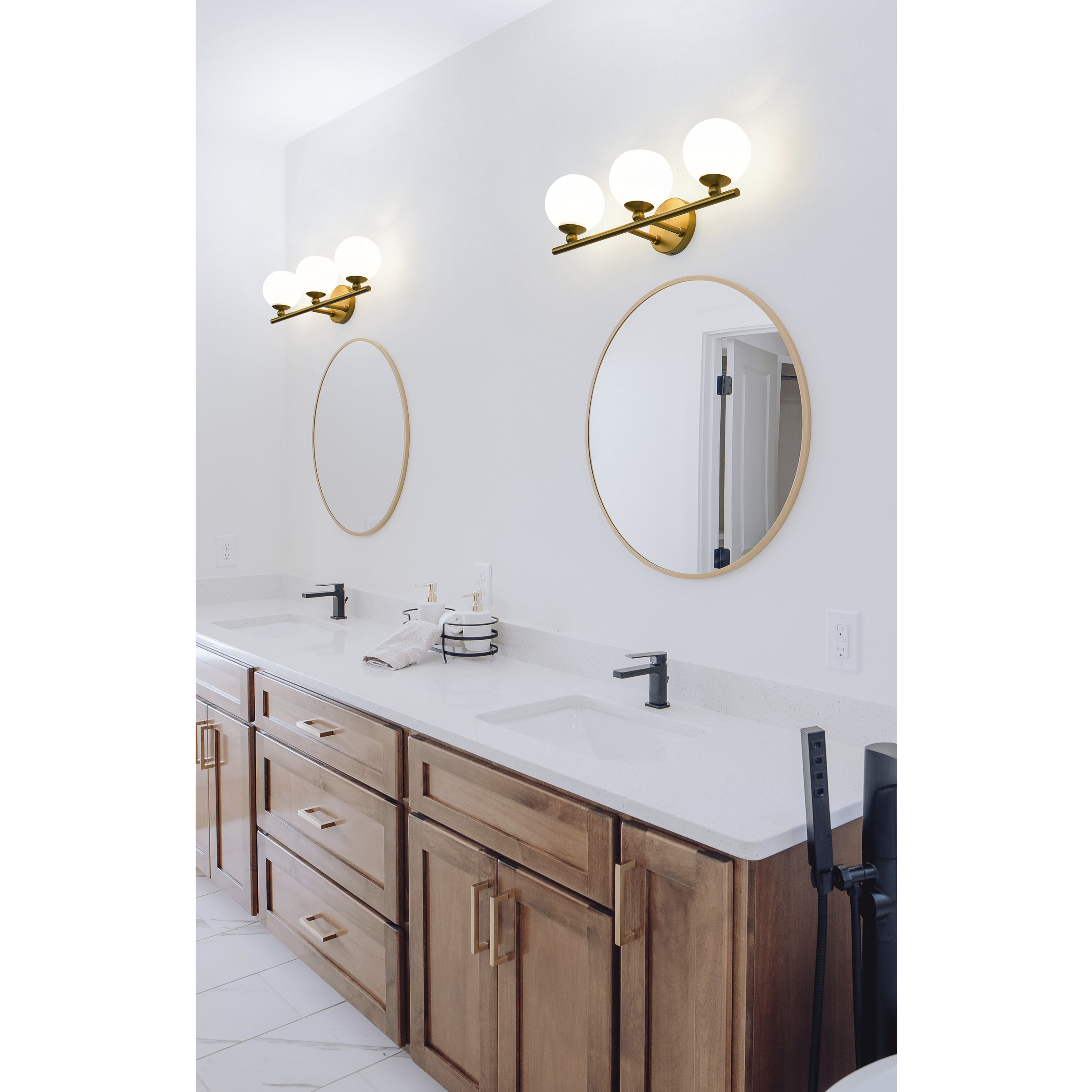 Neoma 3 Light 21.75 inch Modern Gold Vanity Wall Light