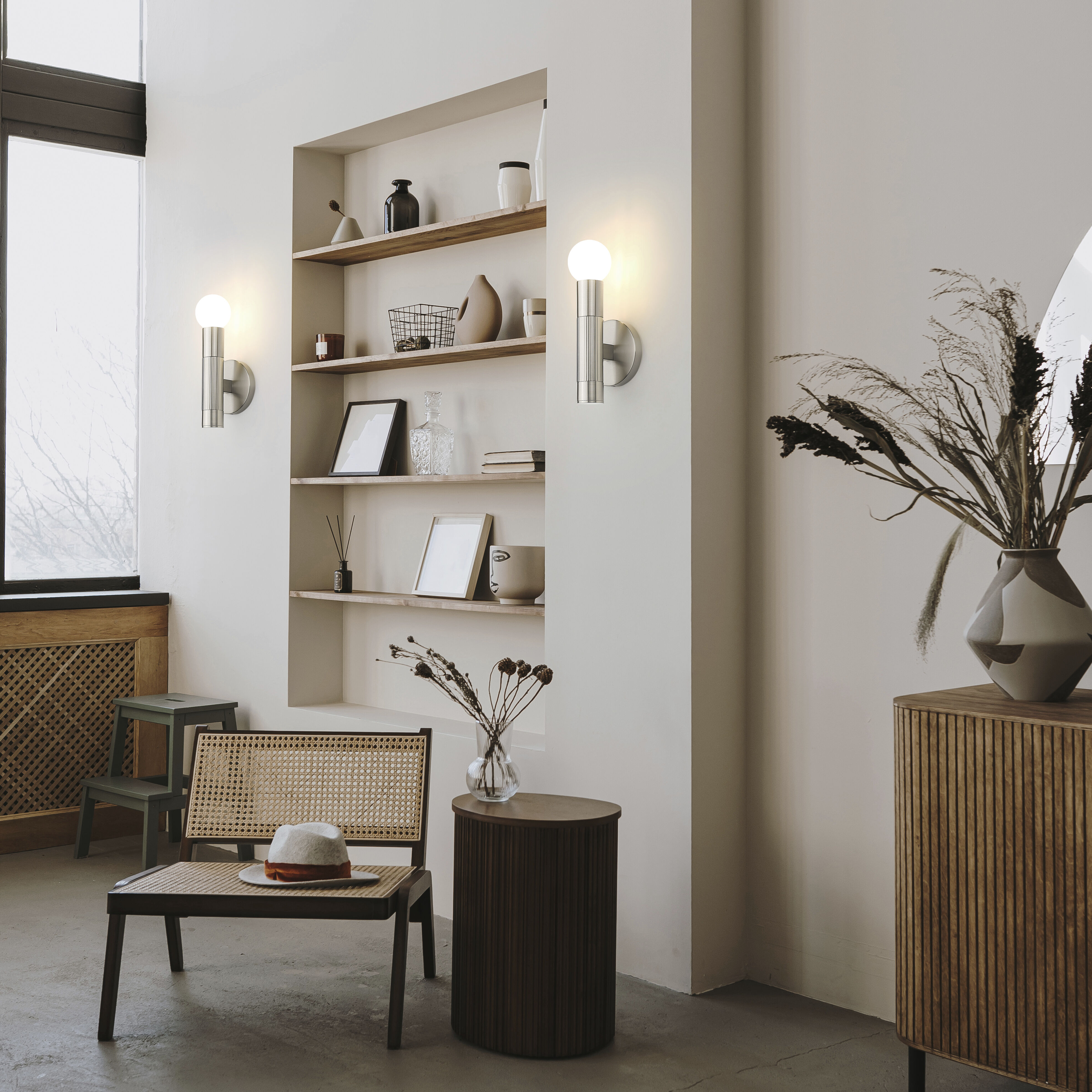 Stari Wall Sconce Wall Light in Brushed Nickel