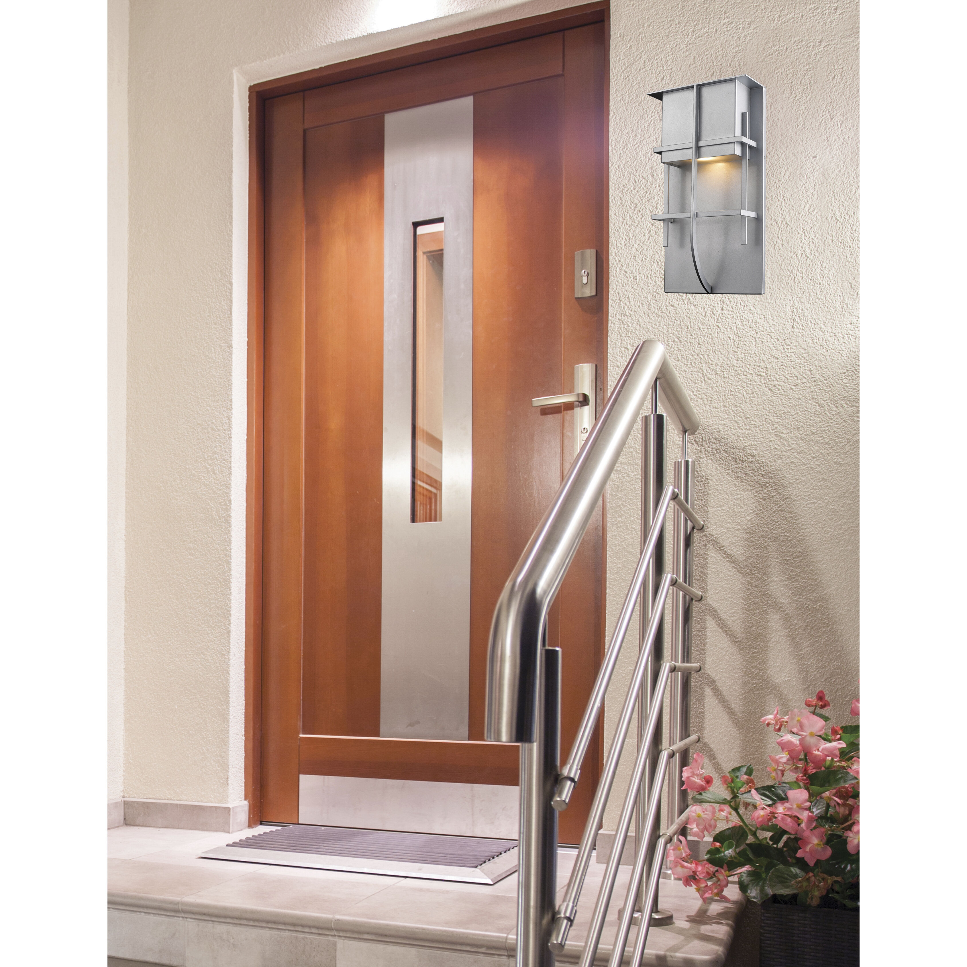 Stillwater Outdoor Wall Light in Silver